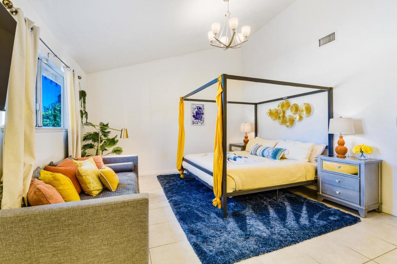 אינדיאו Desert Pool House: Sun, Swim, Sip & Stay מראה חיצוני תמונה